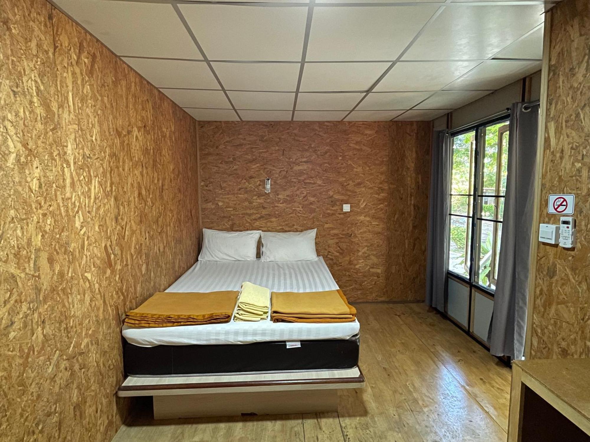 Koh Ngai Sea Open Resort Zewnętrze zdjęcie